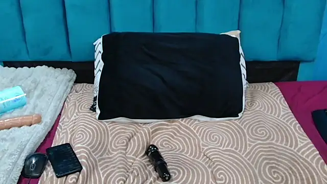 Juicey_PussyXXX