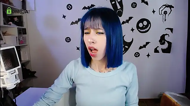 dakota_senju live cam on StripChat