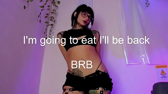 Sweet_vibracion live cam on StripChat