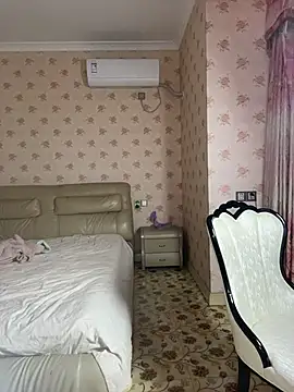 love-yiyi webcam