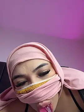 tahiraaa 