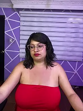 MiiaaJoness