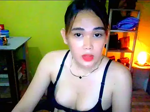JuicyFoxCock live cam on StripChat
