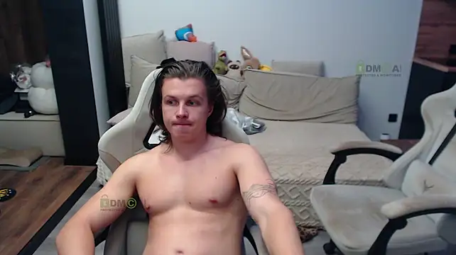 Sunny-Girl1 live cam on StripChat