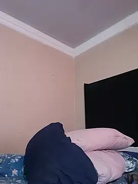 SWEETDOLLY29XX live cam preview