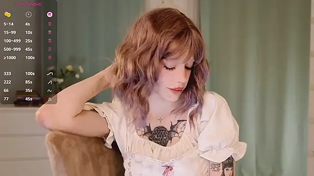 boobsybootie live cam preview