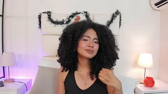 Kiraspell live cam preview