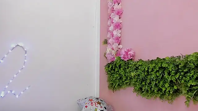 Mikasa_Horny