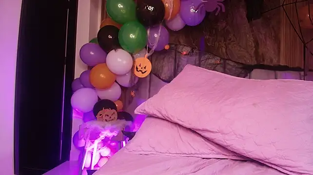Val_daniiels live cam preview