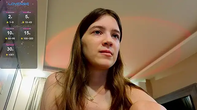 Alison_kisss