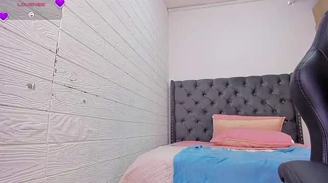 MichellePreston live cam preview