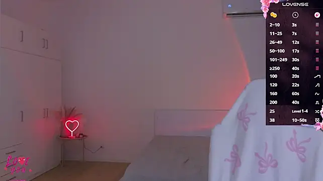 CuteAriel7 live cam on StripChat