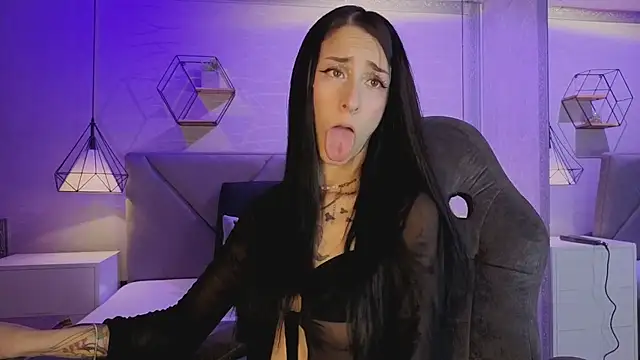 lhiamfitt10