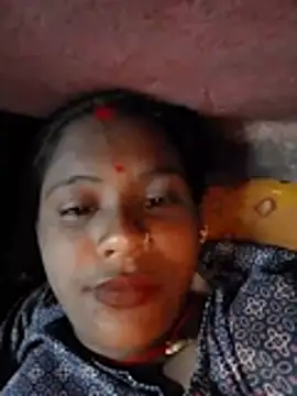 Hot_khusi753