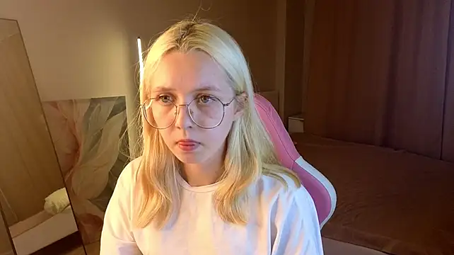 mollyy_snow