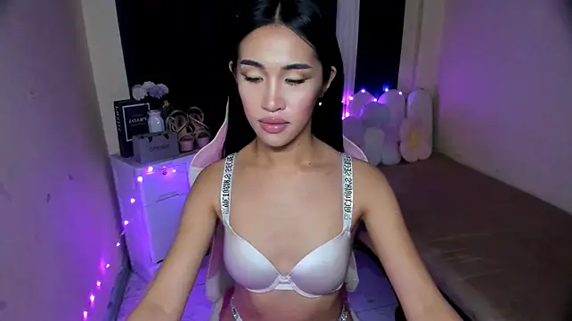 Elara_Vane