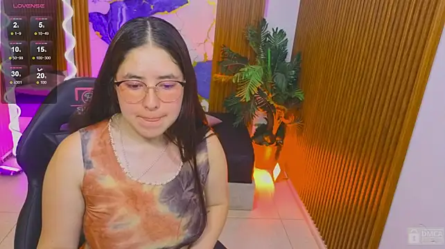 lauxury_tay1