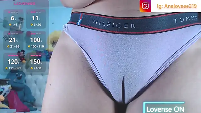 ana_studio live cam on StripChat