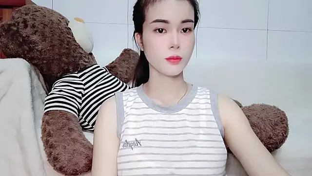 Love-Roses live cam on StripChat