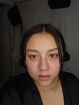 EmilyRoy77 live sex cam