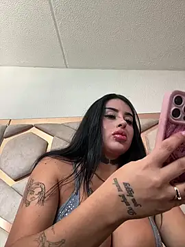 Milk_lee7 live cam on StripChat