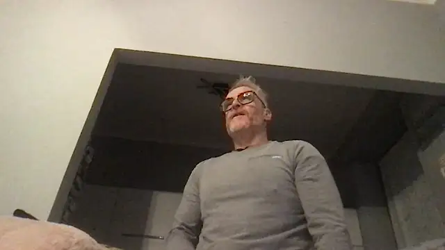 Axl_hot live cam preview