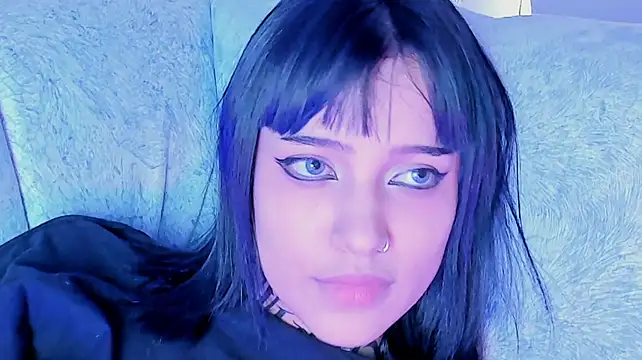 Velvet_Noir_