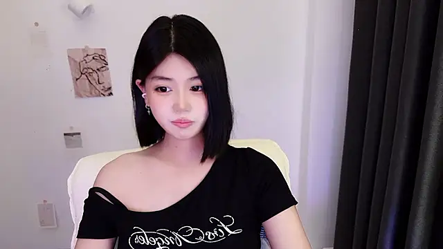 Kitteovo live cam on StripChat