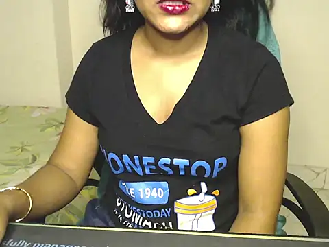 VelvetCoupleLive