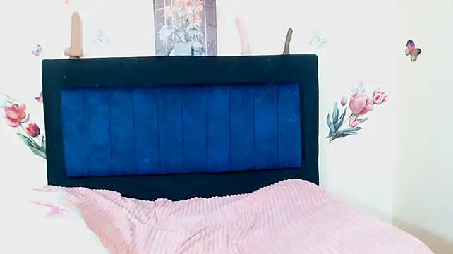 ANDRYXS100 live cam on StripChat