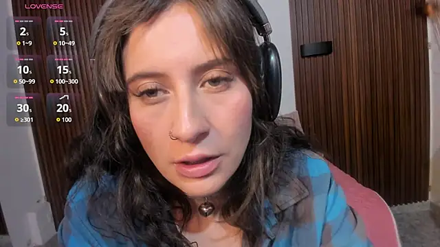 nina_daft