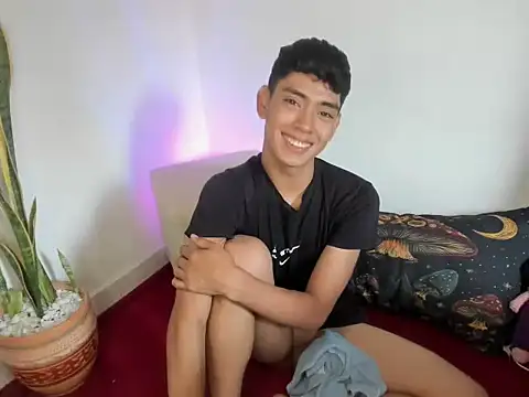 Lion_Boy18 live sex cam