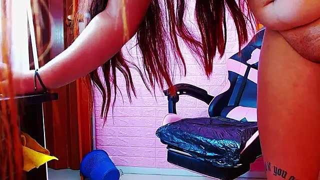 adricristalmar live cam preview