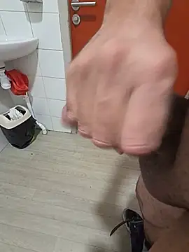 Zzolaa