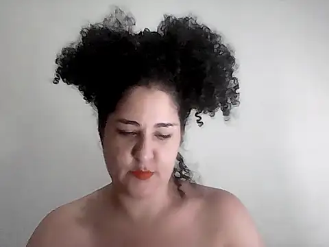 sarahbiafreitas live cam preview