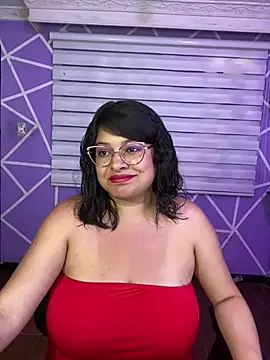 MiiaaJoness
