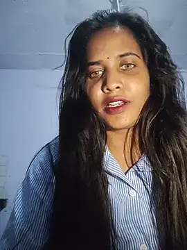 cute_radhikaa live cam on StripChat