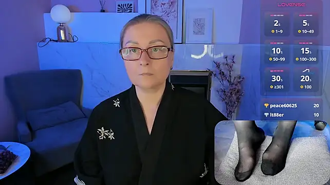 Alexandra_Kind live cam preview