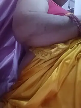 desi_Housewife1