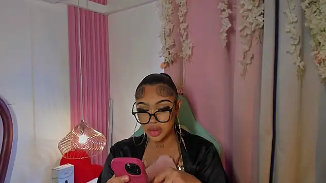 Mia_Jansen webcam