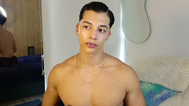 Troye Williams（Troye_Williams）