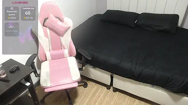 Jessica_Dove