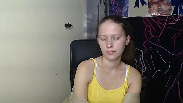 StellaCRL live cam on StripChat
