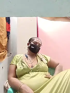 Tamil_revarhi721 live cam on StripChat