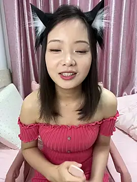 BIGBABYYEYE live sex cam