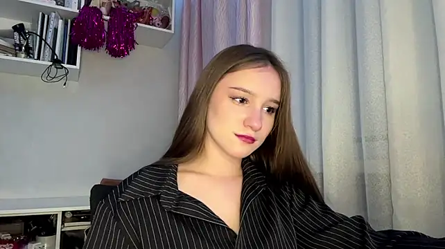 DonetteAlaya live cam on StripChat