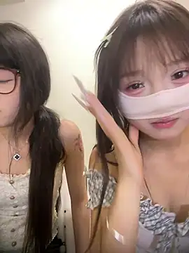 Rocket-Girl live cam on StripChat