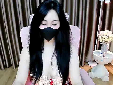 Helen_202 live cam on StripChat