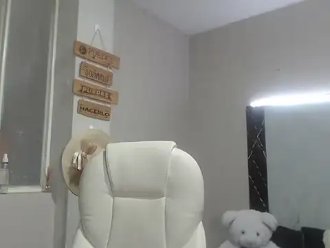amber_clair2