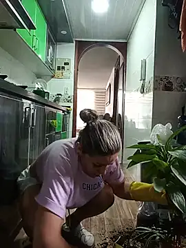 maynor_1998 live cam preview